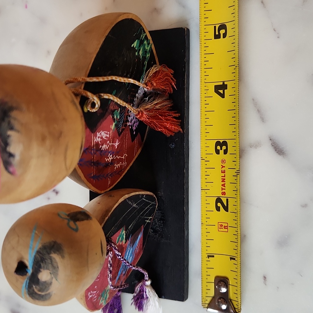 Vintage Handcrafted Wooden Kokeshi Dolls with Tassels - Picture 4 of 5